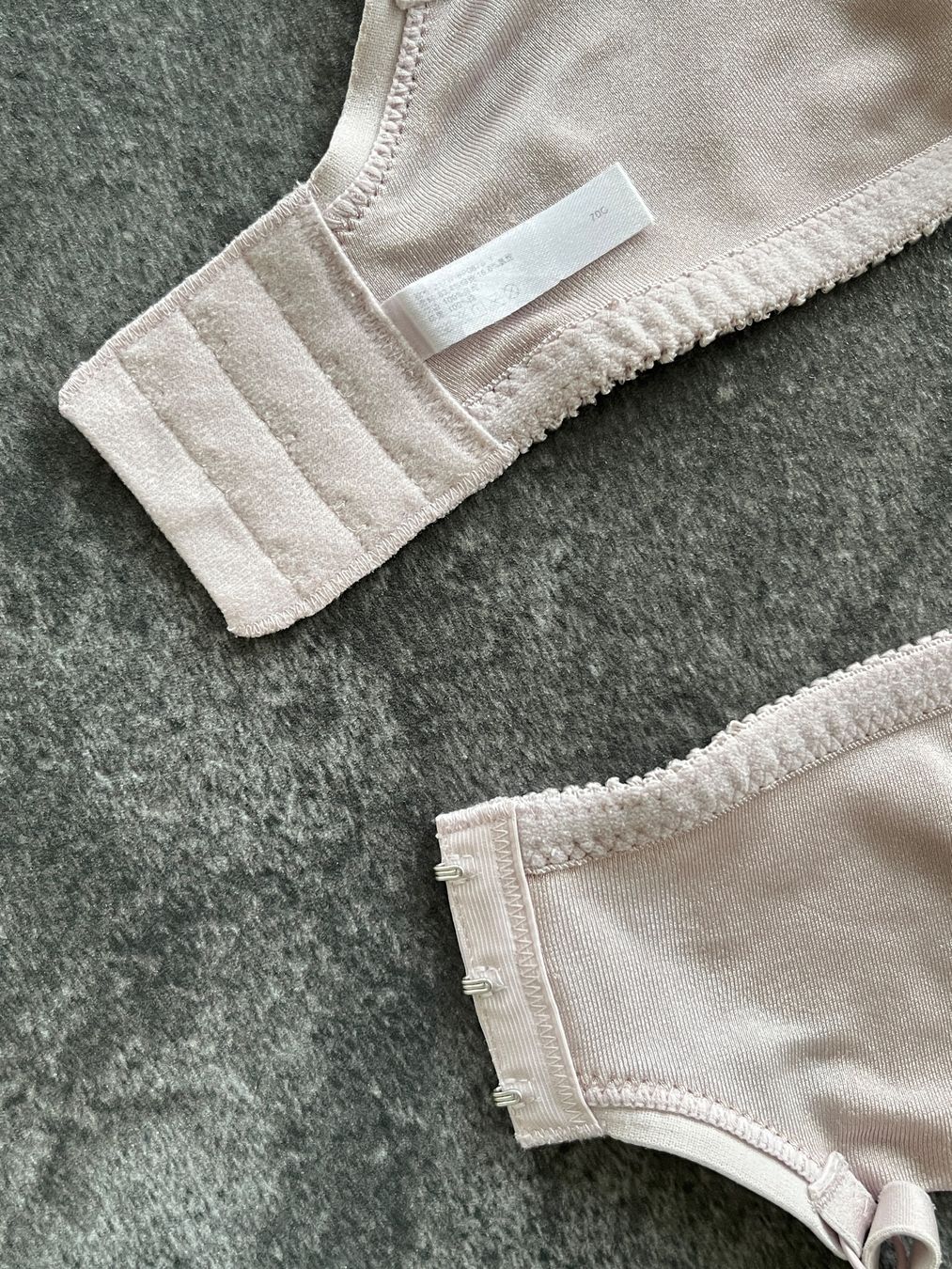 Sonstige Unterwäsche: BH in Lotuslilafarbe - Größe 75C, 34C – Gebraucht aus Kilchberg ZH von Simlife 6