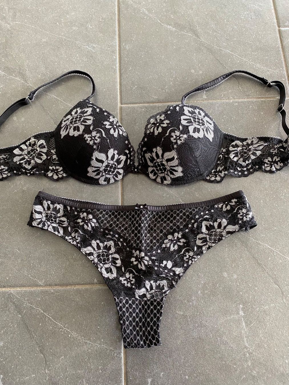 Intimissimi Altra biancheria intima: BH Set von Intimissimi – Usato da Dübendorf venduto da Ecacace
