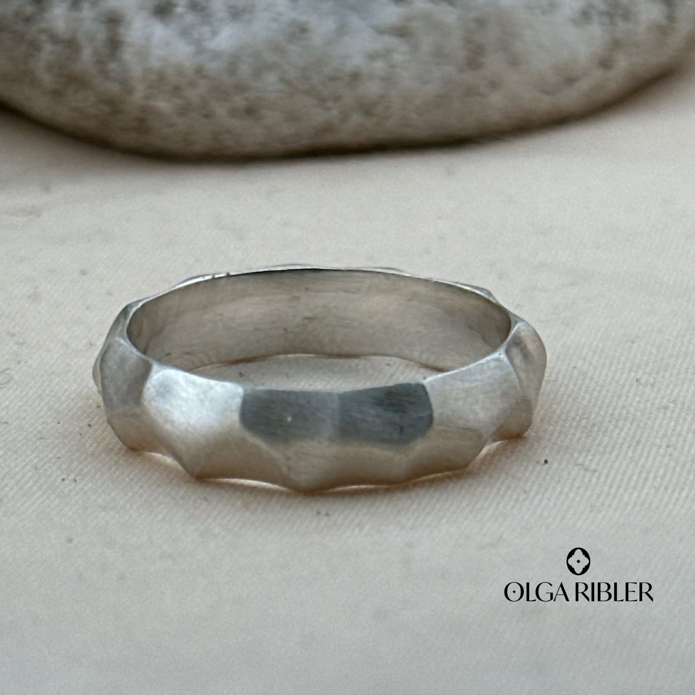 Olga Ribler Bagues: Silber Ring 925 matt  Grösse 59 – Neuf (Voir description) à Luzern par Schmuckoutlet