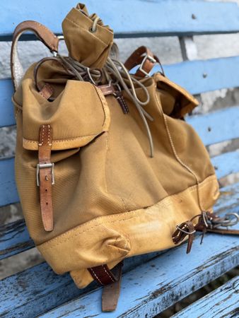 Historischer P. RUBI Sattler Meiringen – Rucksack von 1979