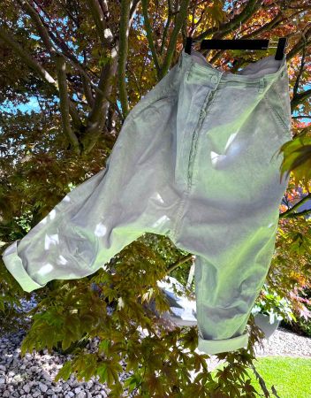Speziell-lässig-bequem ... Tiefschritt Opa-Hose von RUNDHOLZ
