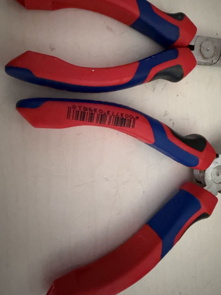 Knipex Alle Werkzeuge: 3Zangen Knipex neu – Neu (gemäss Beschreibung) aus Zürich von papaplatte 4