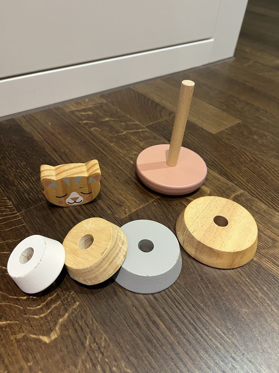 Spielzeuge: Stapelspielzeug Holz Katze  – Gebraucht aus Pfäffikon ZH von mal_xs7b 1