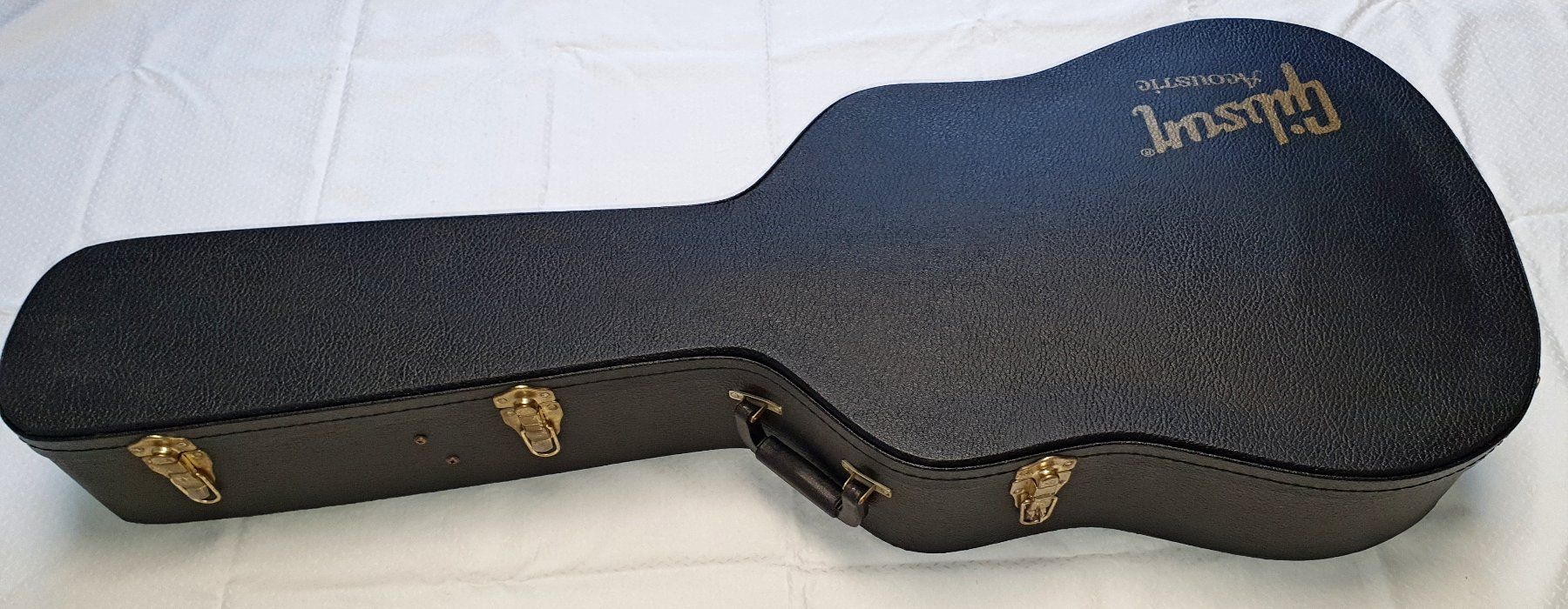 Gibson Strumenti musicali: Gibson Case Dreadnought Plüsch BLAU Gitarrenkoffer – Usato da Basel venduto da x-hobby 5