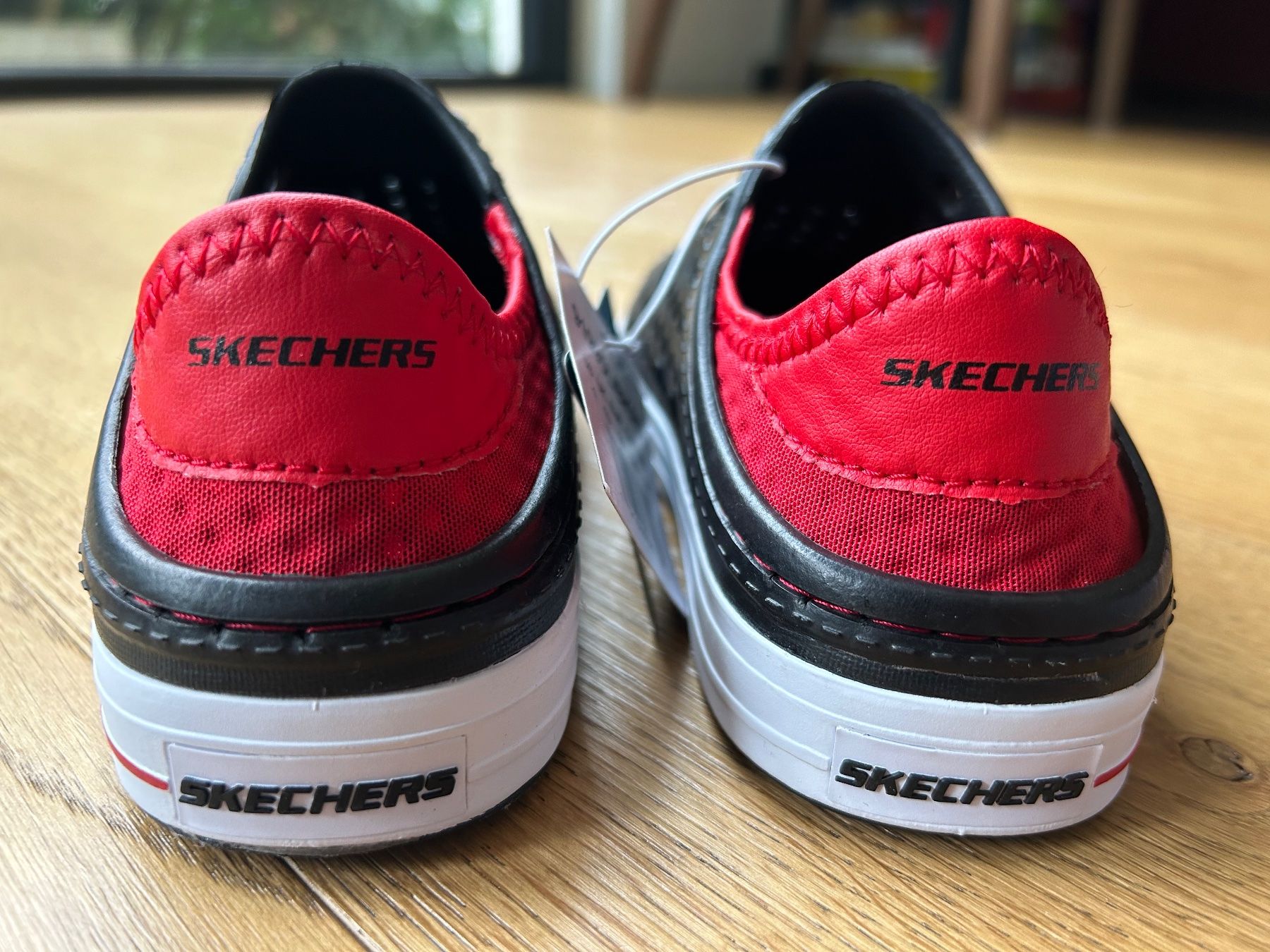 Schuhe für Jungen: Sneaker - Skechers Gr.32 NEU – Neu und originalverpackt aus Rothrist von szc_9dg5 2