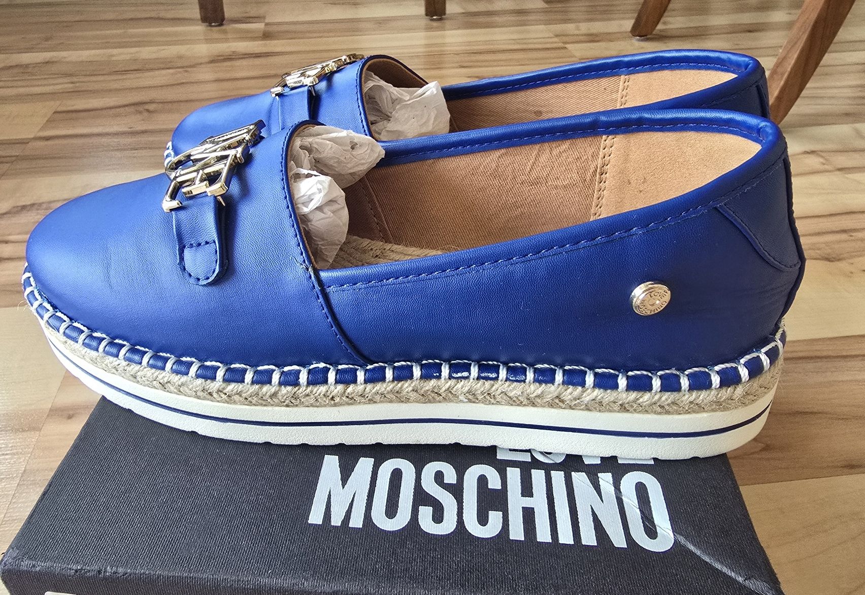 Moschino Damenschuhe: Love Moschino Espadrilles blau Grösse 38  – Gebraucht aus Luzern von Maggiday 1