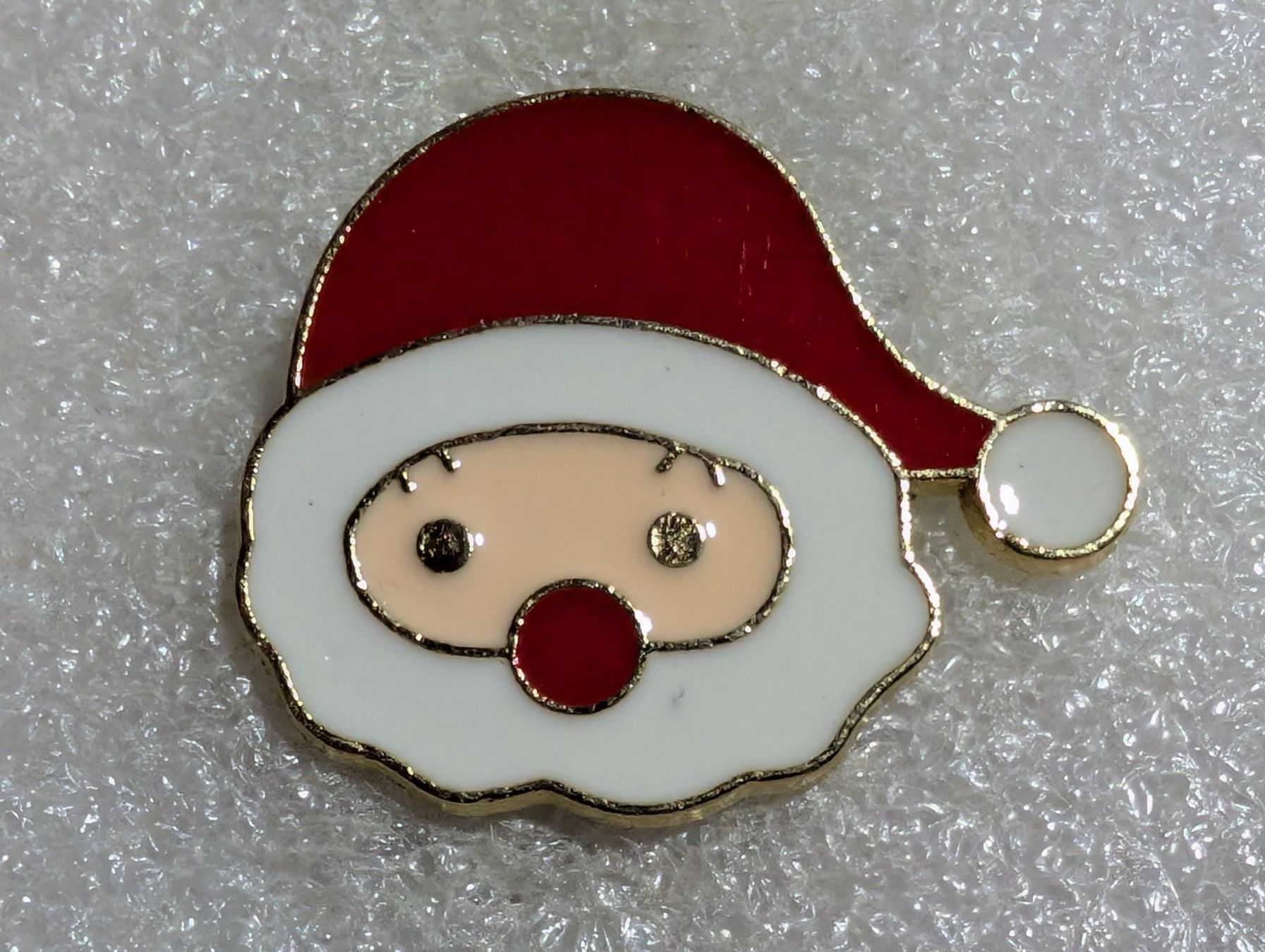 Placchette & Badge: Ansteckpin 106: Weihnachtsmann – Usato da Oppligen venduto da Pin-Fall-Shop