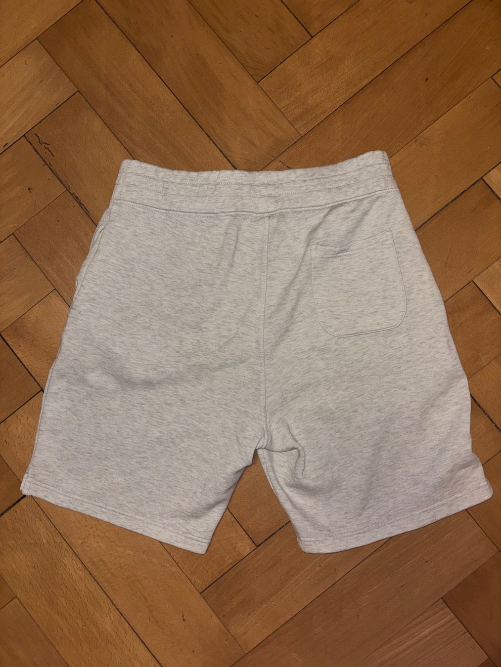 Live Fast Die Young Hosen: LFDY Sweatshorts Hellgrau – Gebraucht aus Zürich von LinoBossi 1