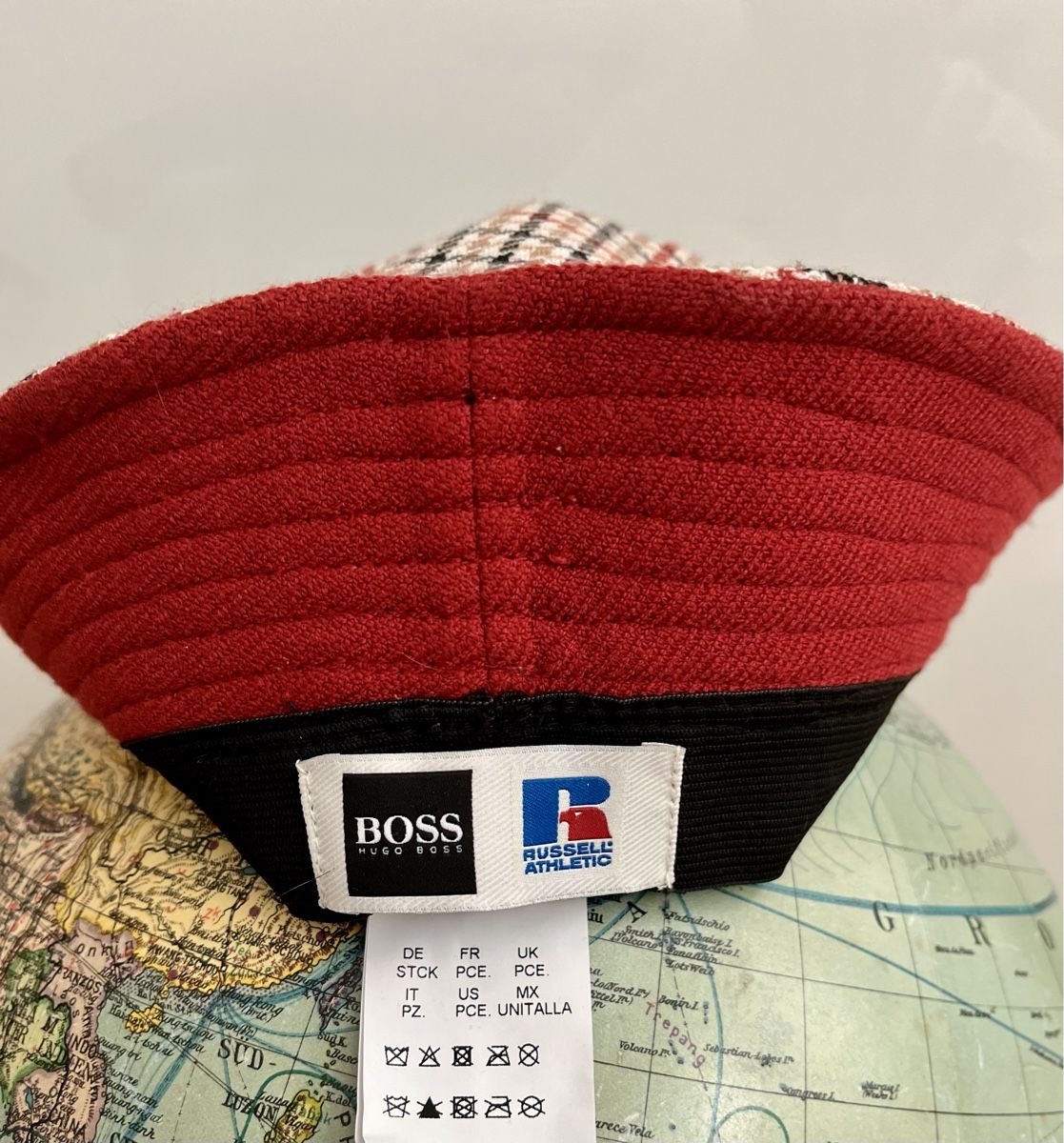 Hugo Boss Vestes: Ensemble BOSS x Russell Athletic, T.50 – D'occasion à Biel/Bienne par Teric22 6