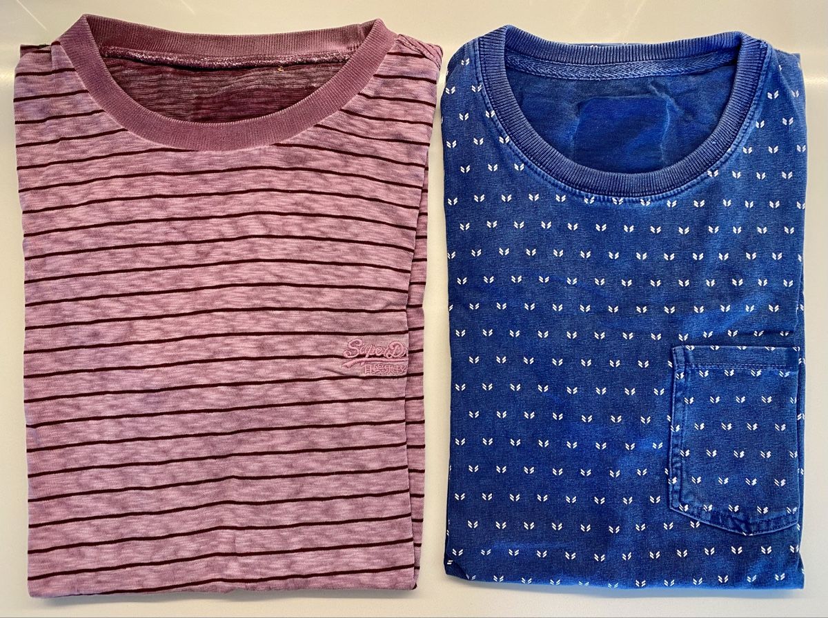 Superdry T-shirt: Zwei SperDry T-Shirts Herren Grösse S – Usato da Basel venduto da phidelitas