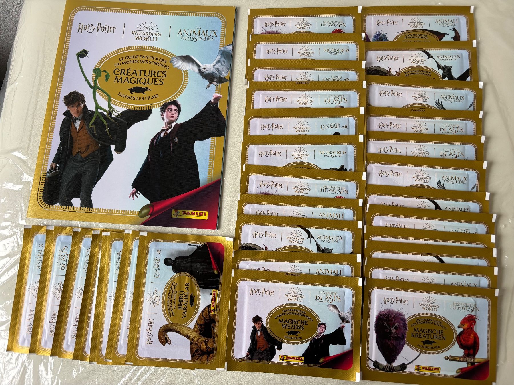 Sticker: Panini - 30 Pack Créatures Magiques + Album – Nuovo e nell'imballaggio originale da Collombey venduto da Cards07 1