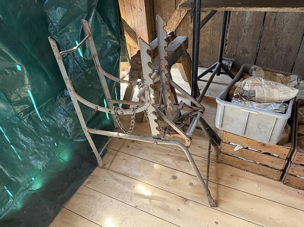 Alle Werkzeuge: Holzbürdelgerät antik – Gebraucht aus Regensdorf von Basc