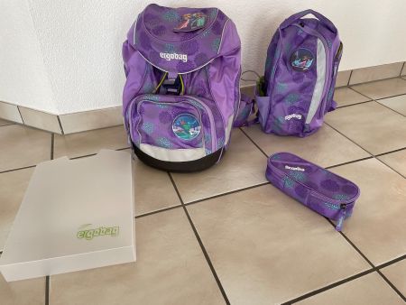 Ergobag Schulrucksack Set lilafarb.