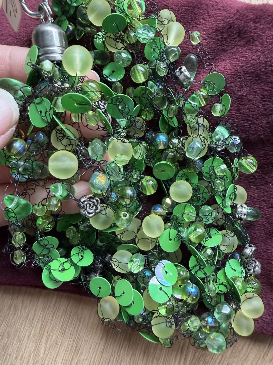 Catenine: Grüne Blätter Hals Kette - Neu – Nuovo (secondo la descrizione) da Obfelden venduto da RichardS. 3