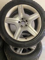 Mercedes 19 Zoll AMG Felgen mit Winterreifen