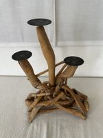 Rustikaler Kerzenständer aus Holz
