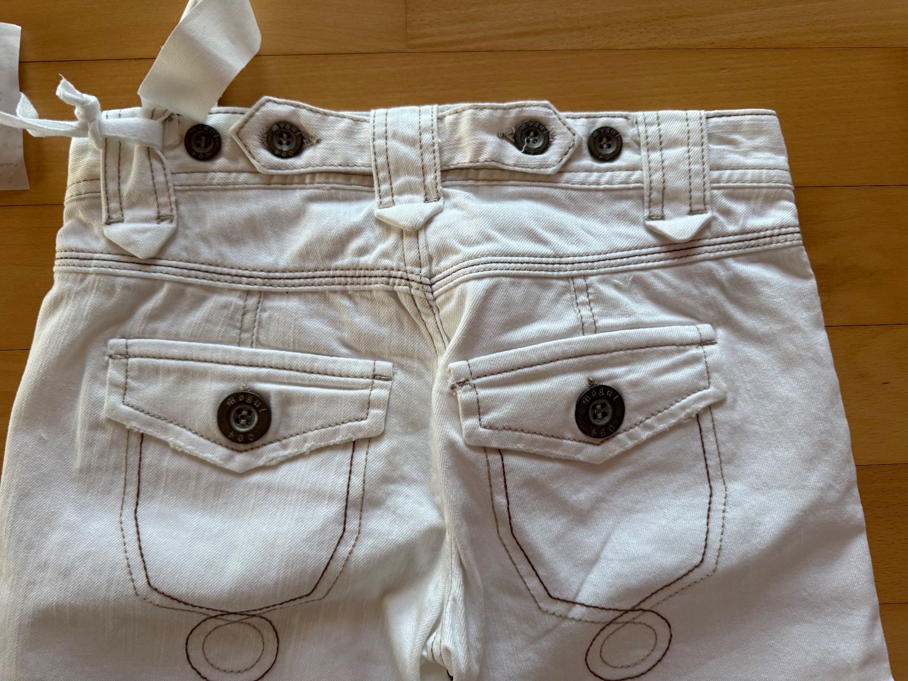 Jeans: Mogul Jeans Waist 25 – Nuovo (secondo la descrizione) da Wallbach venduto da 10merlin 3