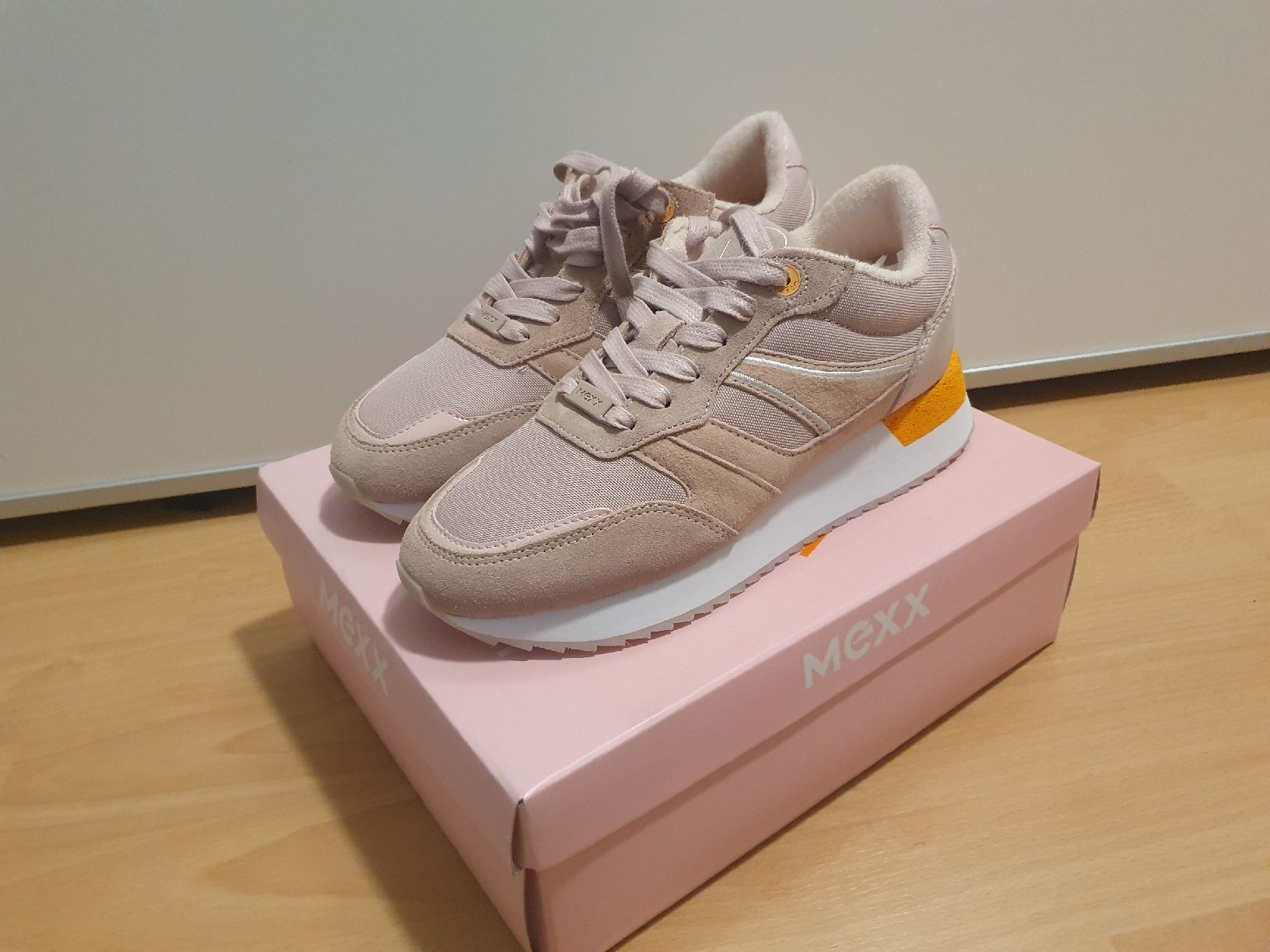 Mexx Scarpe da donna: Mexx Schuhe neu – Nuovo e nell'imballaggio originale da St. Gallen venduto da 1811123