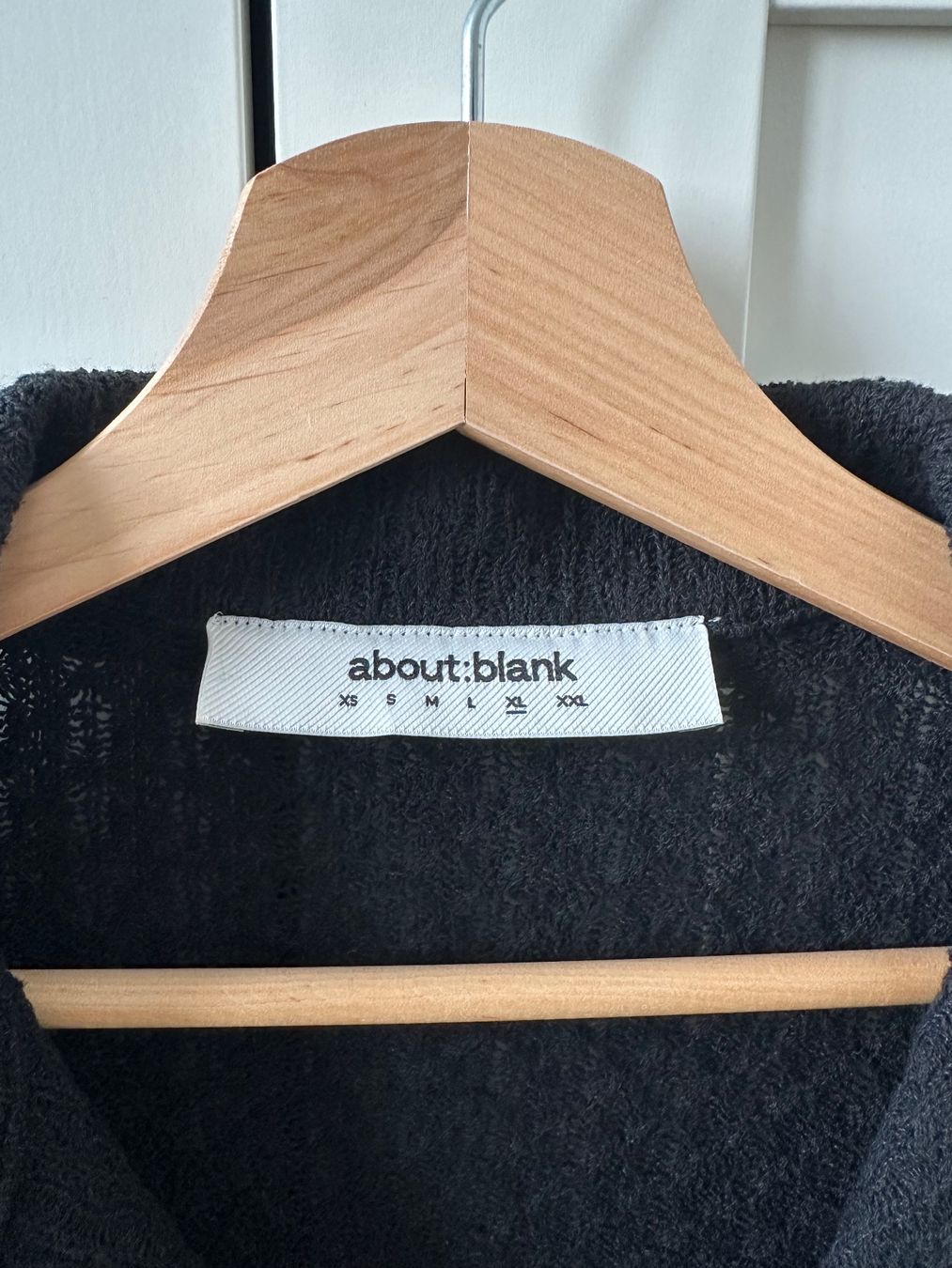 Top: About Blank Knitted Shirt – Usato da St.Gallen venduto da BrkG 2
