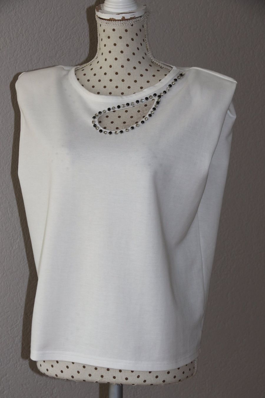 Blusen: Wunderschöne stylische Bluse von JUBYLEE Gr.M-L – Gebraucht aus Oberwil-Lieli von Svetlana28 1