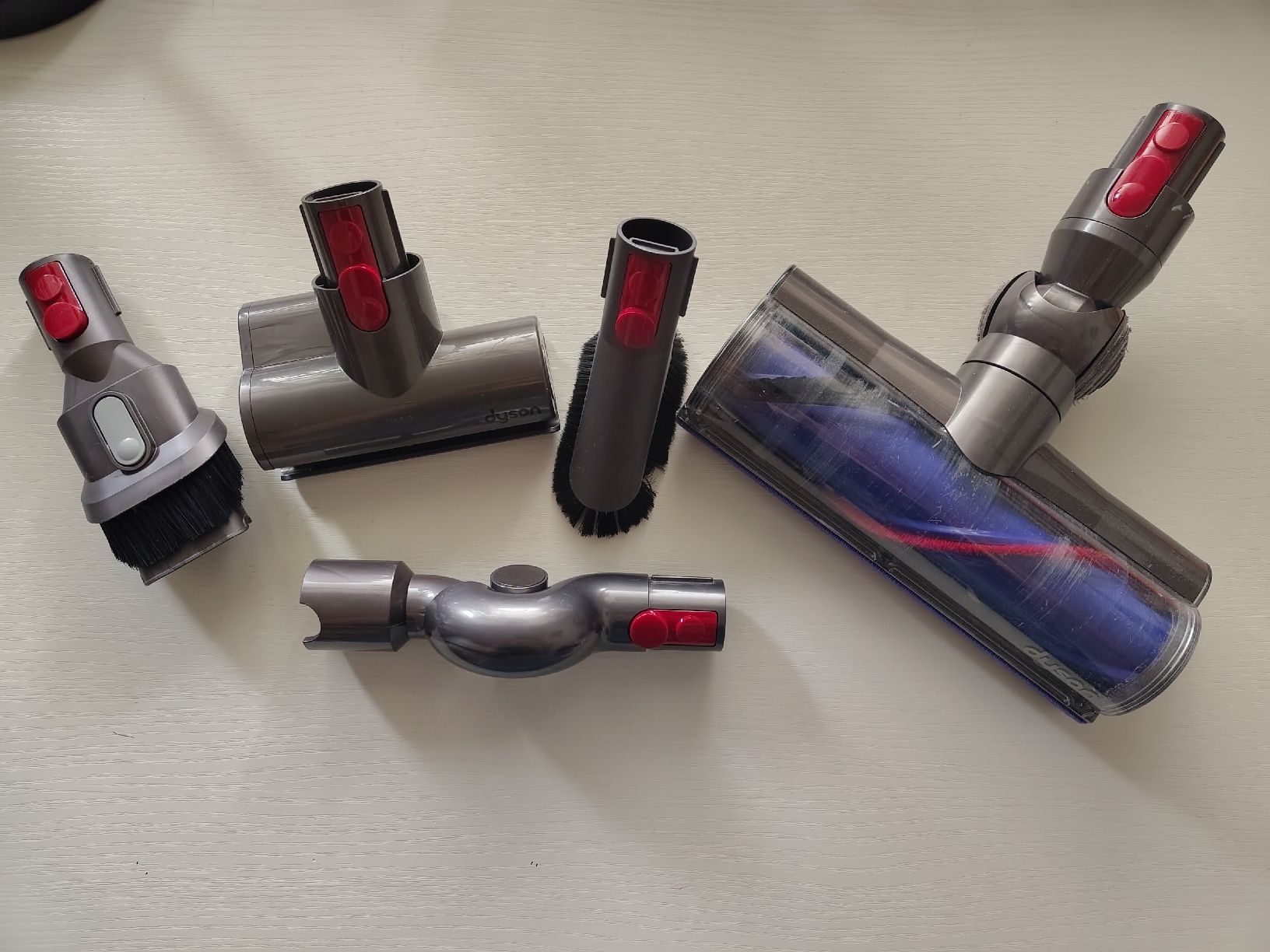 Dyson Altro per la casa: Staubsaugeraufsätze Dyson  – Usato da Bern venduto da ilonka64 1