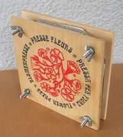 70er Jahre Blumenpresse neuwertig 