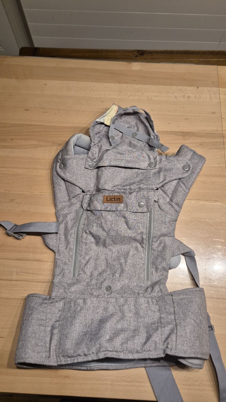 Marsupi portabebè: Lictin Babytrage – Usato da Bassersdorf venduto da Janine06