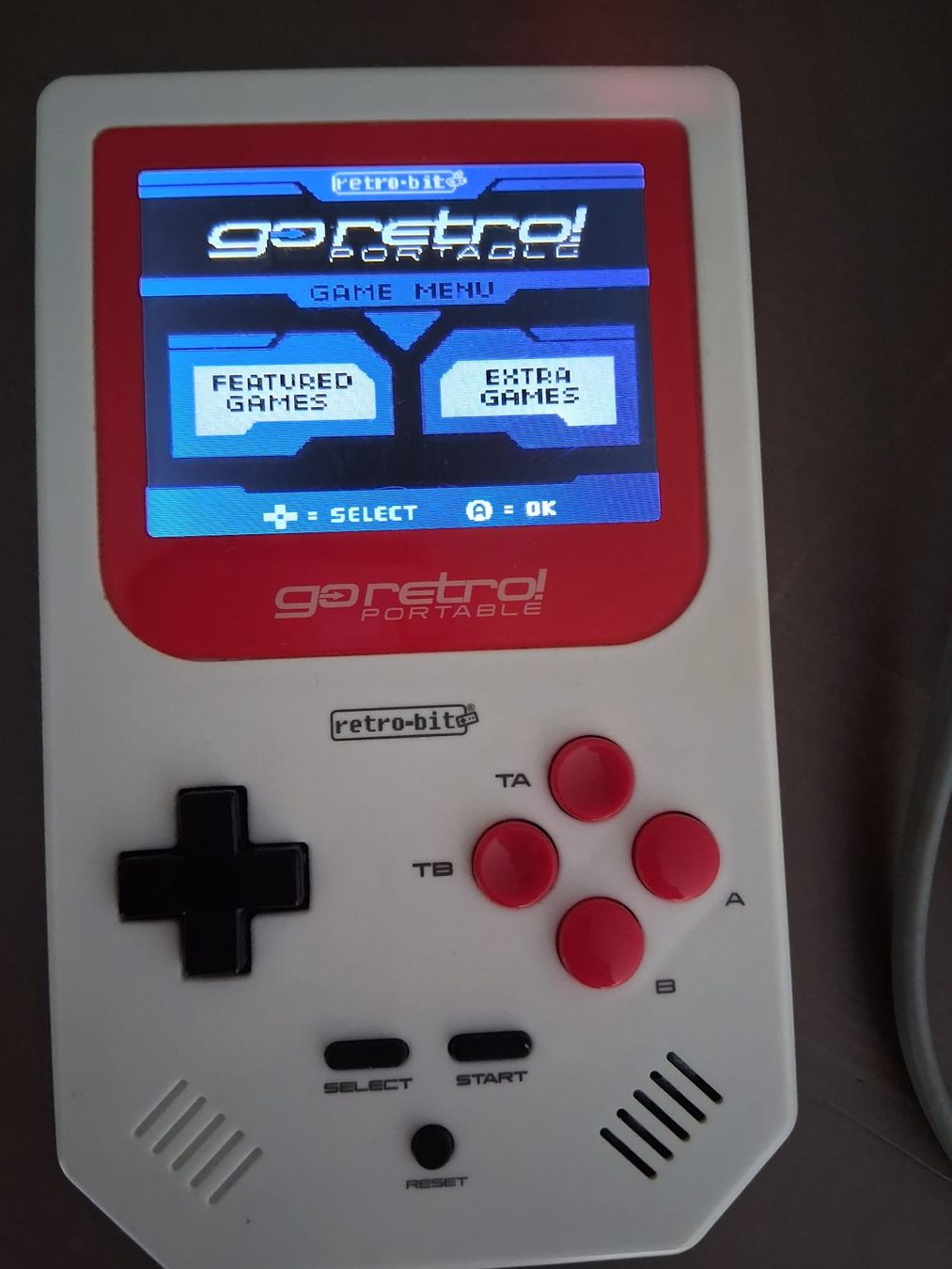 Console: Console Rétro Portable Go Retro - excellent état – Usato da Monthey venduto da Salento1982 1