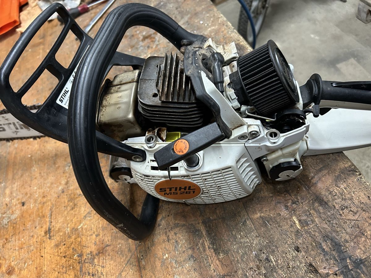 Stihl Seghe: Motorsäge Stihl MS261/C – Usato da St.Silvester venduto da 1736frosch1962 2