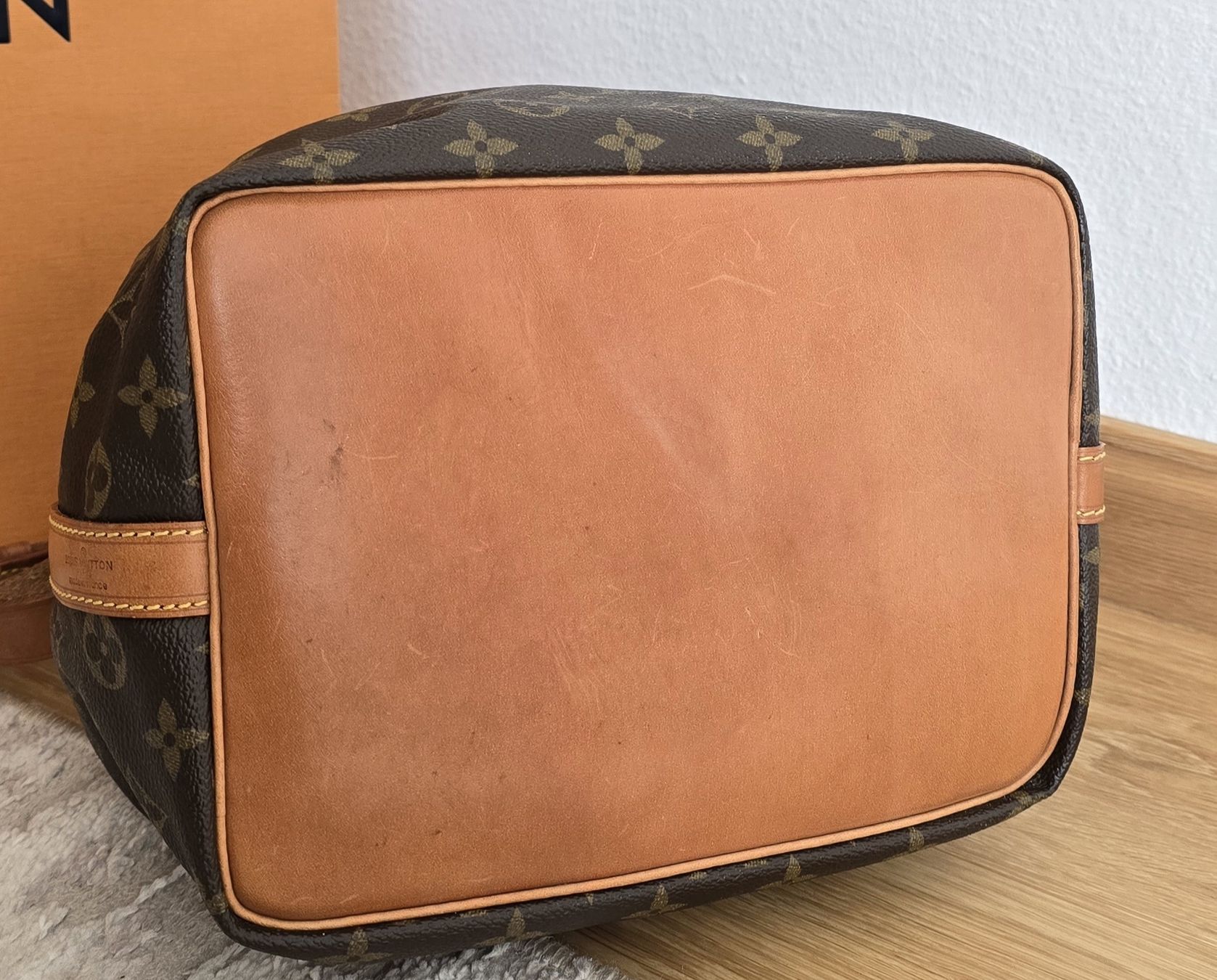 Louis Vuitton Taschen für Damen: Louis Vuitton Petit Sac Noe Monogram Canvas.   – Gebraucht aus Niederteufen von Mira_72 3