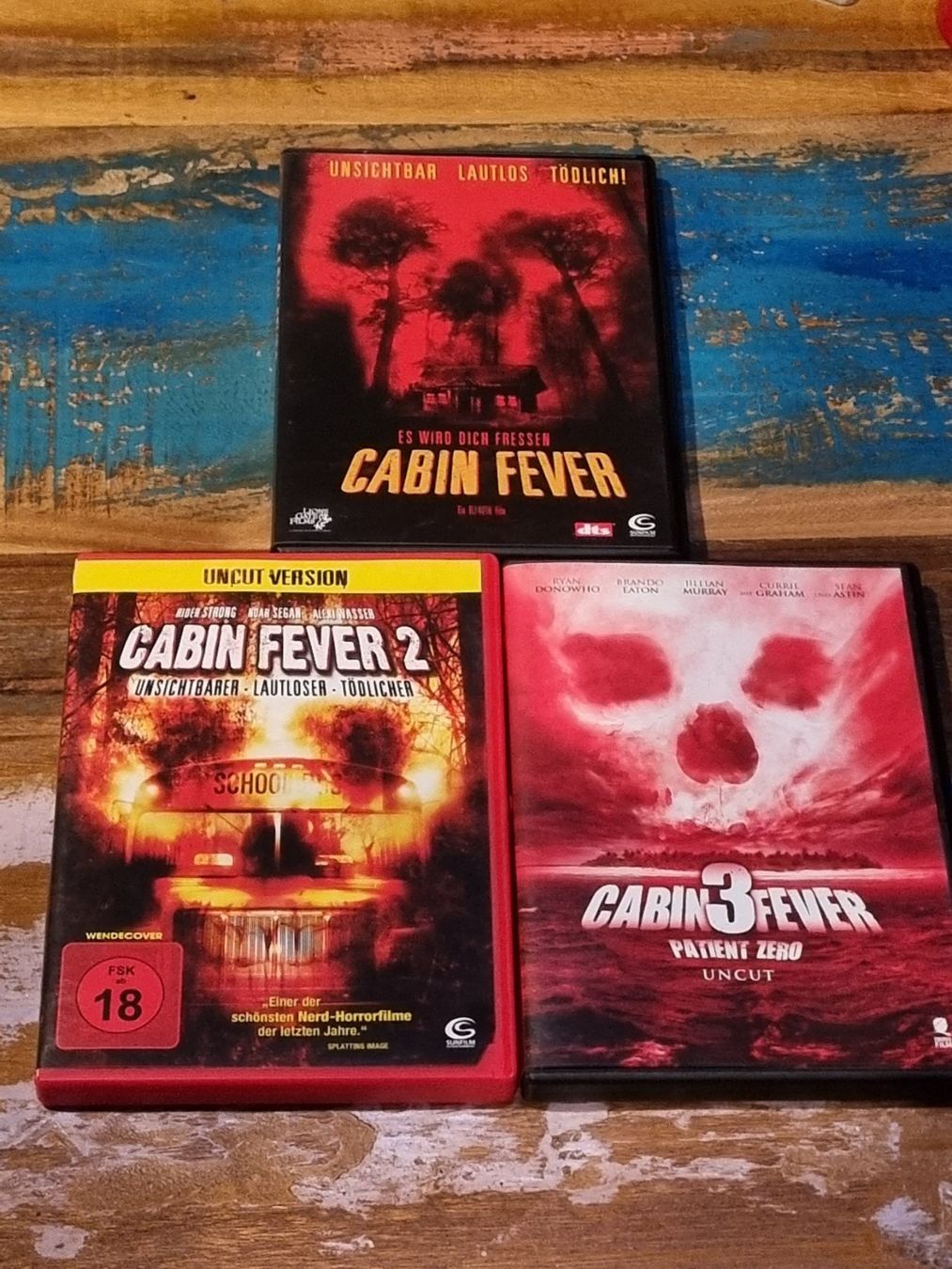 Tutti i DVDs: Cabin Fever 1 - 3, DVD Horror Trilogie Uncut – Usato da Winterthur venduto da Belzarek