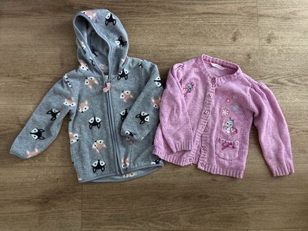 Zwei Jäckchen für Mädchen Grösse 86
