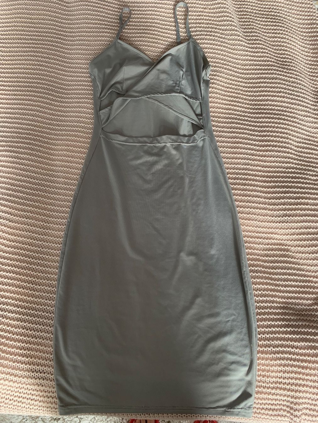 Vestiti: Robe bodycon grise – Usato da Montreux venduto da iizaa811