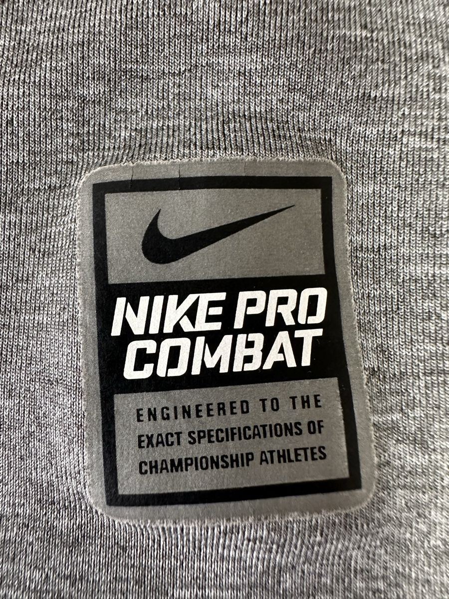 Nike T-shirt: Nike dporttshirt G M – Usato da Maienfeld venduto da tobeyl2020 4