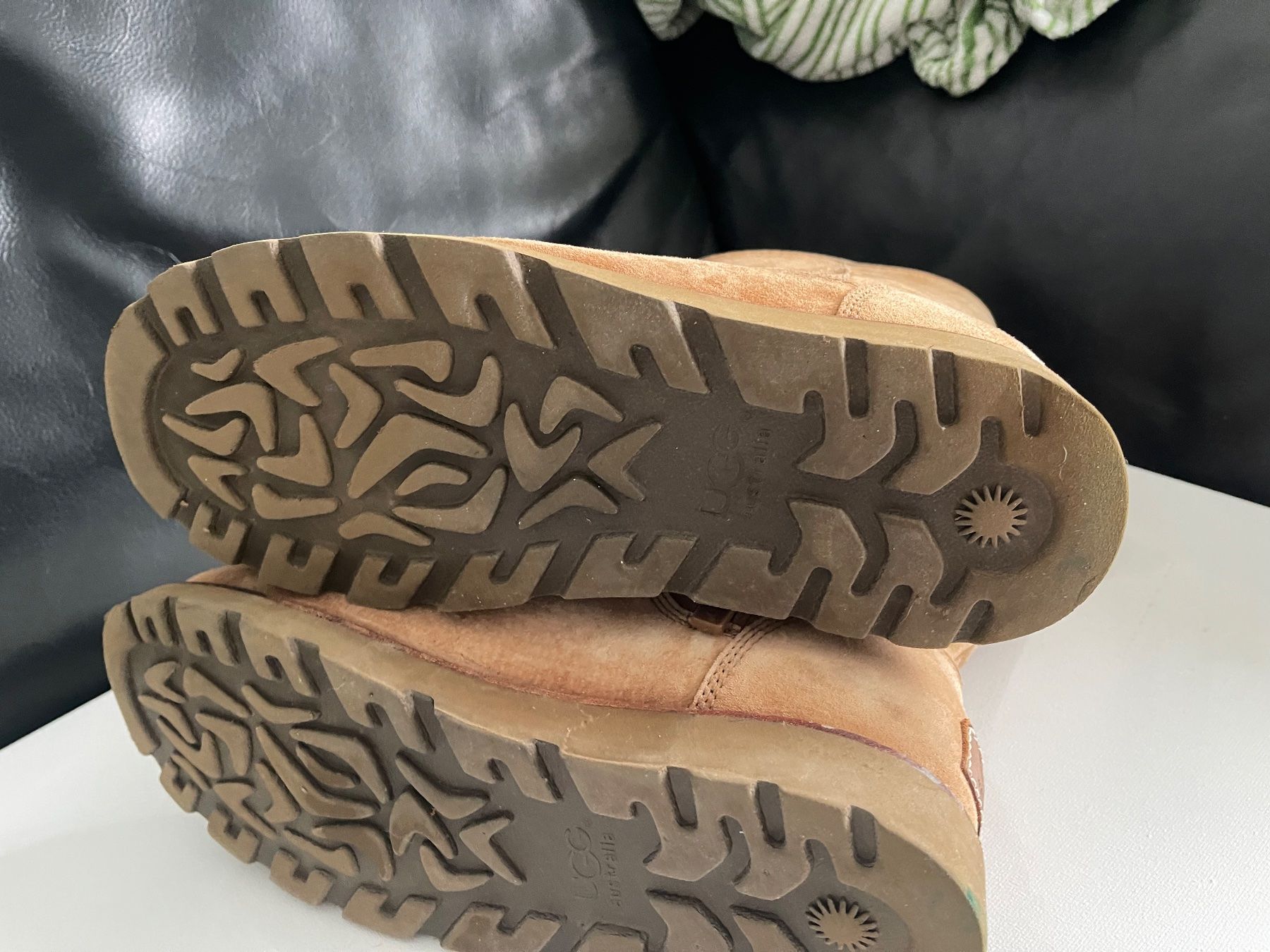 Ugg Scarpe da uomo: UGG wild Leder – Usato da Hinterkappelen venduto da lid_9h7j 6