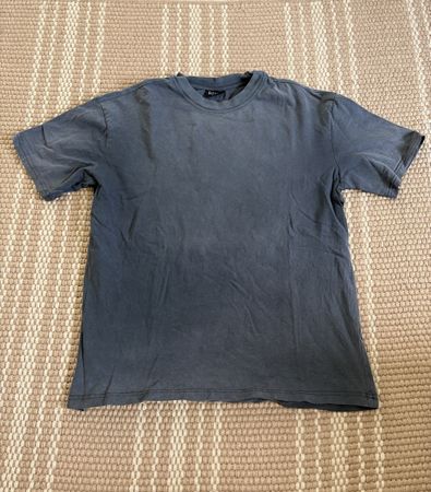 Sehr schönes T-Shirt Grösse M von ELEVATE Clothing