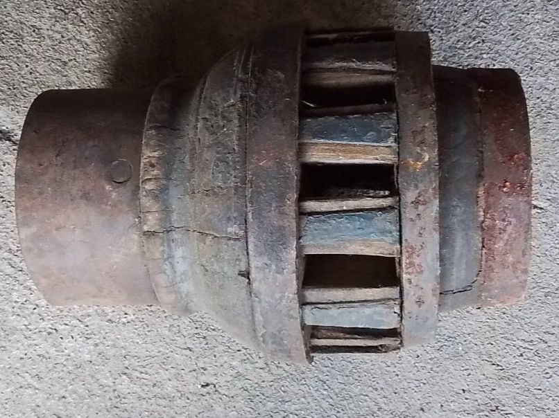 Carrozze: Naben für Holzräder – Usato da Visp venduto da rockmobile 3
