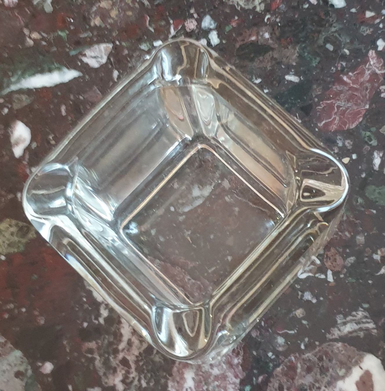 Portacenere: vintage schwerer Glasaschenbecher – Usato da Zürich venduto da bre_22v9 2