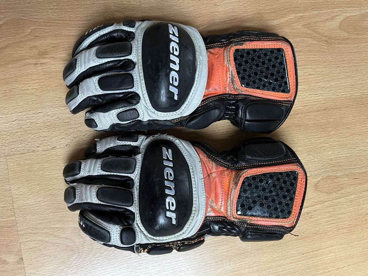 Ziener Guanti & manicotti: ZIERNER Leather Gloves, Size 6, Used, – Usato da Tafers venduto da ValKara