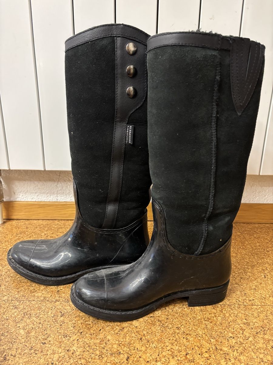 Damenschuhe: Winterstiefel / Gummistiefel / Schaffell – Gebraucht aus Schwerzenbach von herzankerkreuz 4