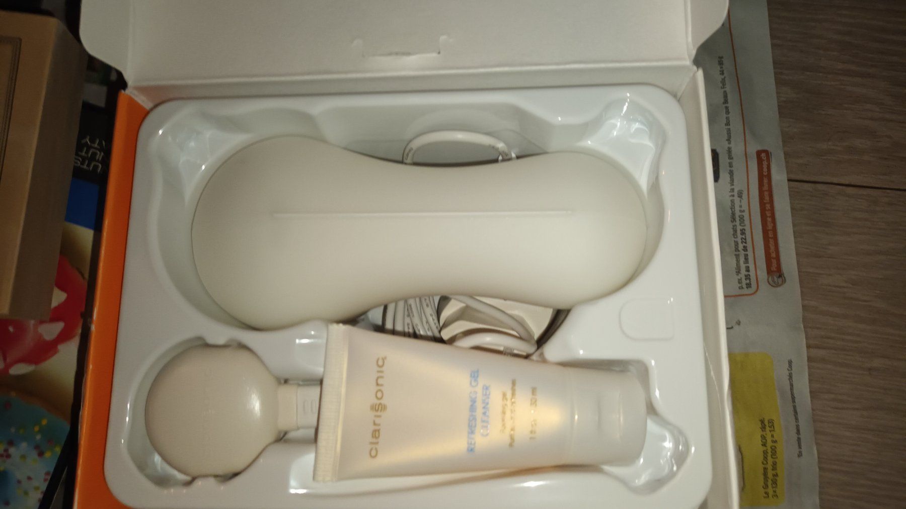 Cura del viso: Brosse de nettoyage sonique MIA 2 – Nuovo e nell'imballaggio originale da Chêne-Bougeries venduto da FamilleGanev 2