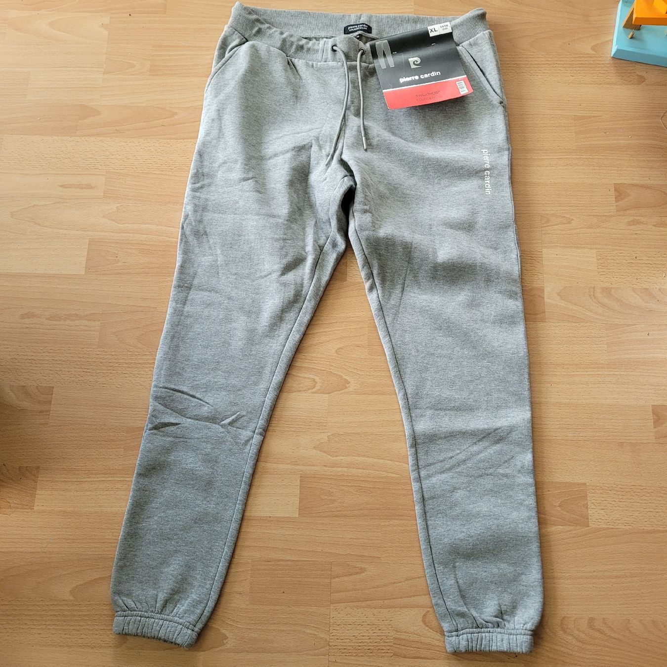 Pierre Cardin Pantaloni: Pierre cardin Trainerhose gr.56/58 – Nuovo (secondo la descrizione) da Winterthur venduto da Flomal