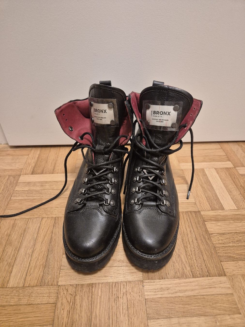 Scarpe da donna: Bronx Lederstiefel, Grösse 40, neuwertig – Nuovo (secondo la descrizione) da Pfäffikon SZ venduto da vale_111
