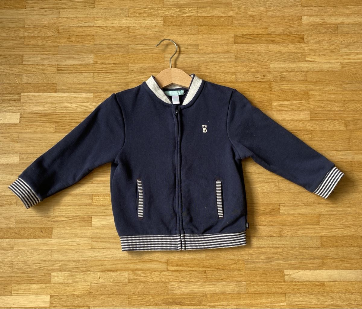 Maglioni & Felpe: Kinder Sweatshirt / Groß: 86 – Usato da Studen BE venduto da par_f69n