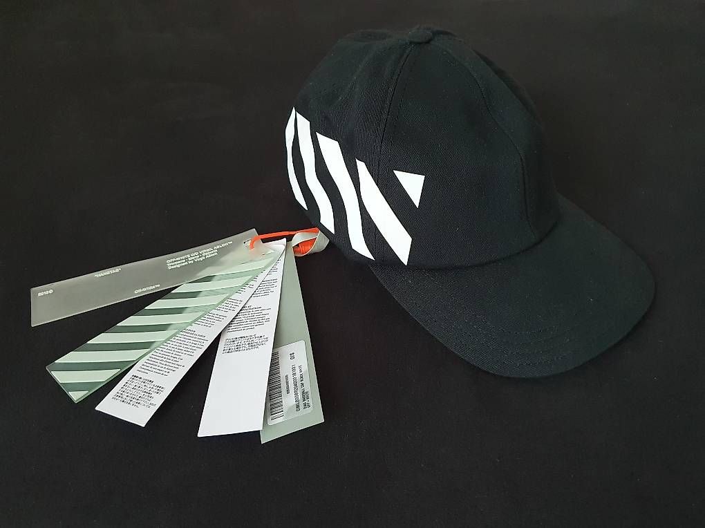 Copricapi, berretti & cappellini: original OFF-White striped diag canvas cap, DSWT – Nuovo e nell'imballaggio originale da Niederglatt ZH venduto da limi95