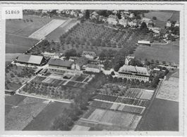Ecole Cantonale d'Agriculture a Cernier - Vue aerienne