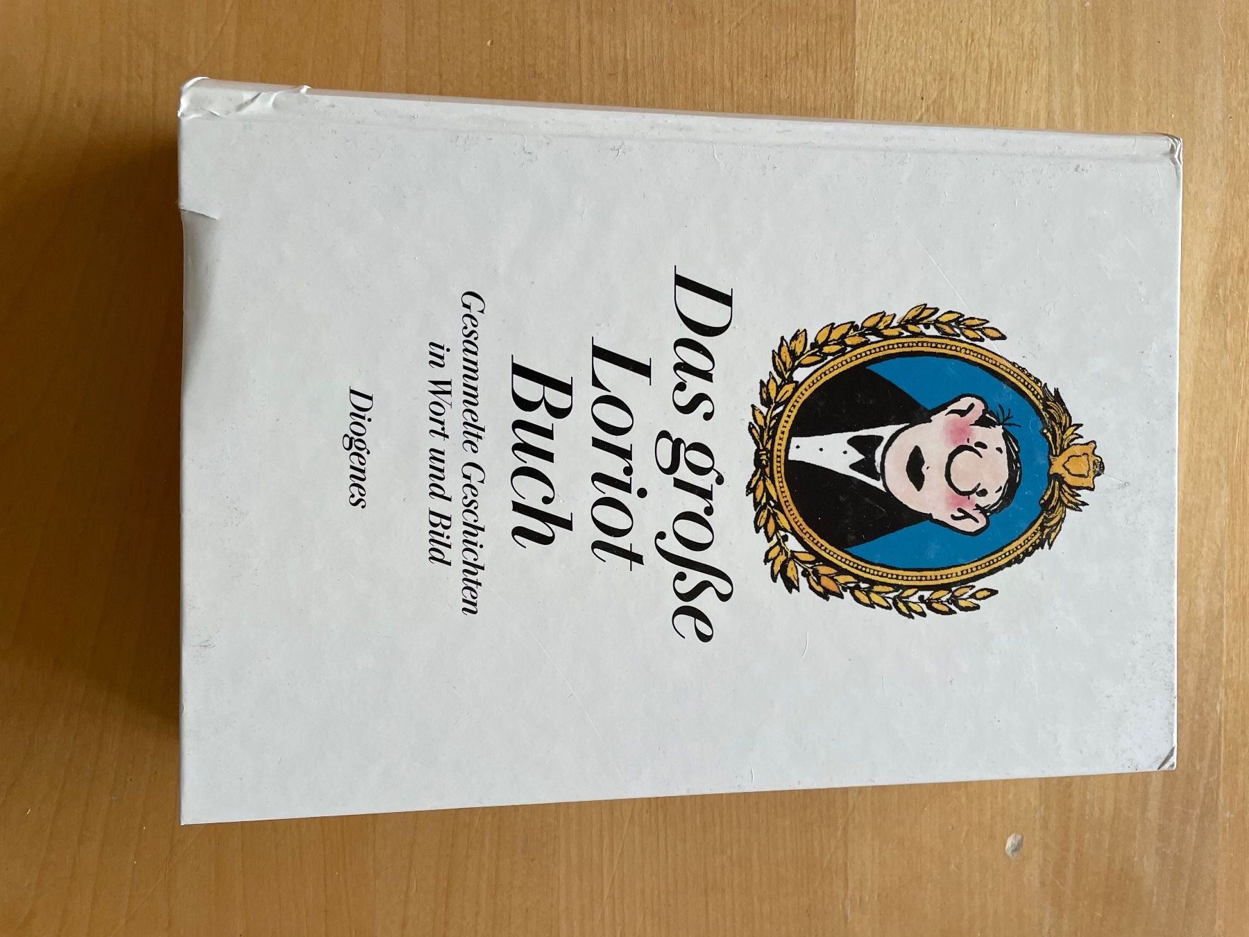 Libri: Loriot – Usato da Zofingen venduto da Hathoway