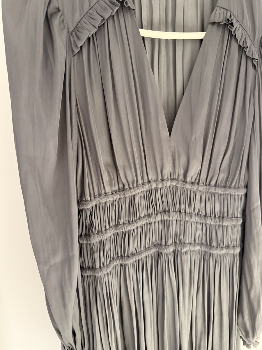 Maje Vestiti: MAJE Kleid – Nuovo (secondo la descrizione) da Vaduz venduto da GiuliaSu 2