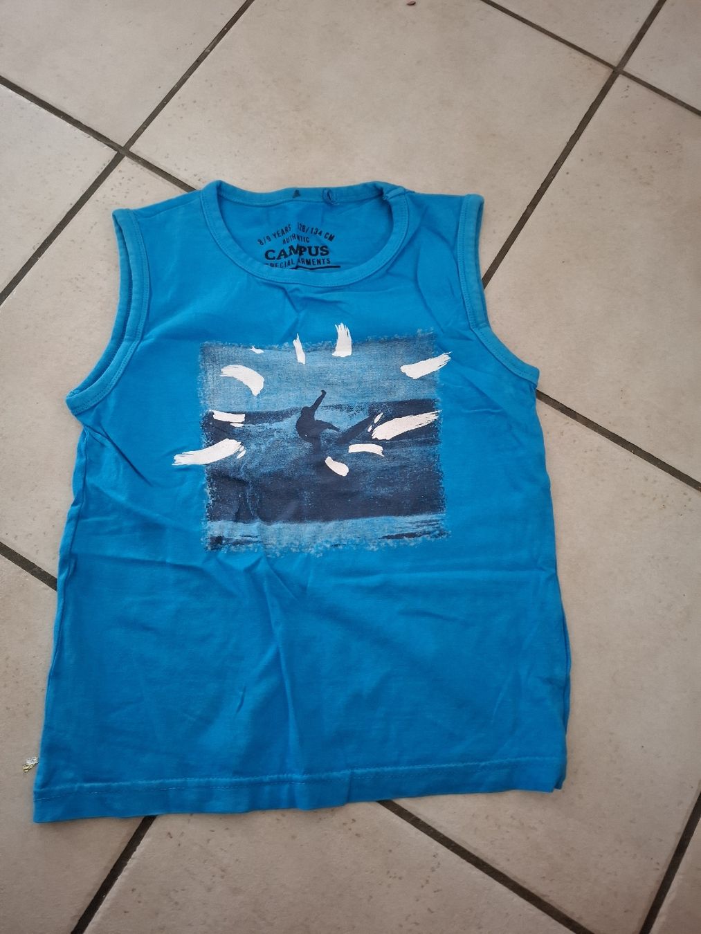Camicie, T-shirt & Polo: T-Shirt Surf Vibes. – Usato da Les bois venduto da Steph-tigrou 1