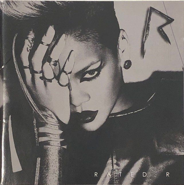 CDs: Rihanna – Rated R – Gebraucht aus Grüningen von azulverde